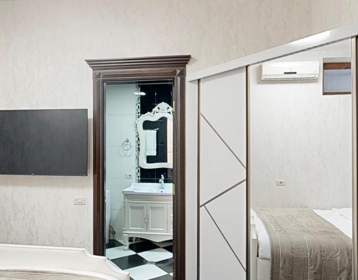 Royal Renaysance Hotel Jerevan Kamer foto