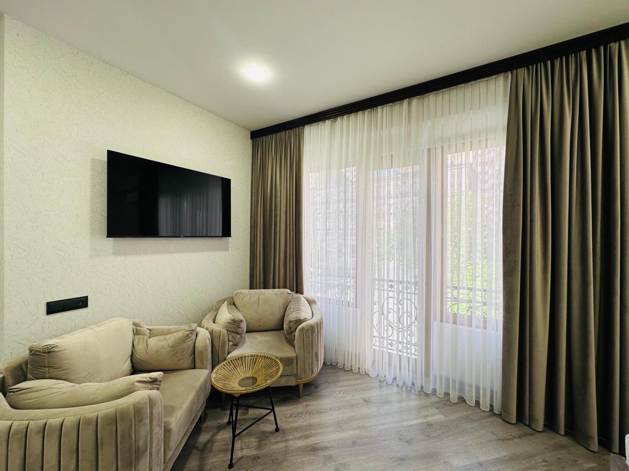 Royal Renaysance Hotel Jerevan Kamer foto